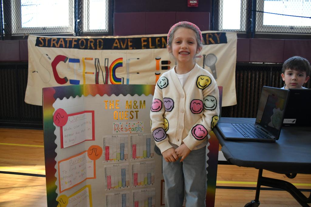 Stratford third graders participate in annual science fair